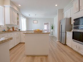 8014 N Circle Drive, Houston TX 77071