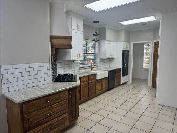 5102 Natural Bridge Drive, Kingwood TX 77345
