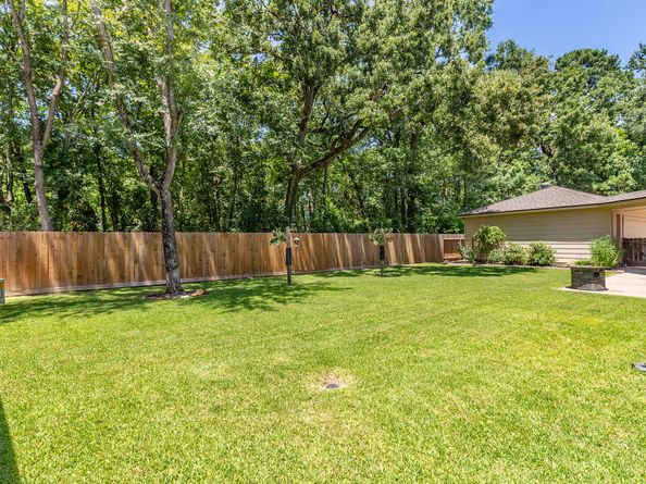 5102 Natural Bridge Drive, Kingwood TX 77345