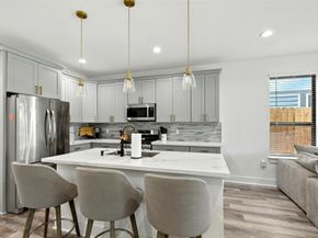 7711 Willow Street, Houston TX 77088