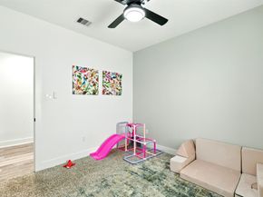 7711 Willow Street, Houston TX 77088