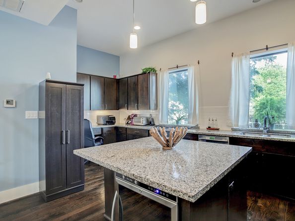 2913 Leeland Street, Houston TX 77003