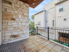 4915 Chenevert Street, Houston TX 77004