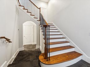 4915 Chenevert Street, Houston TX 77004