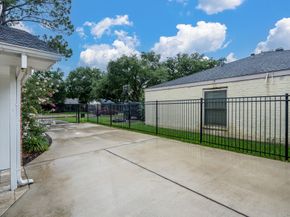 10014 Ella Lee Lane, Houston TX 77042