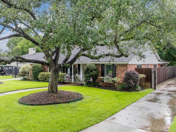 10014 Ella Lee Lane, Houston TX 77042