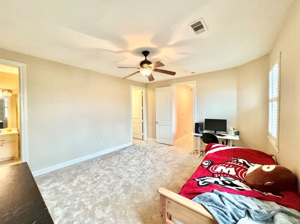 5318 Handbrook Drive, Houston TX 77069