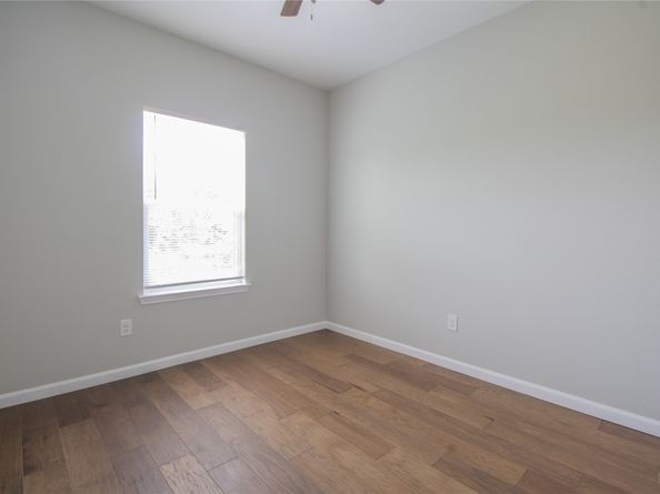 324 Gans Street A, Houston TX 77029