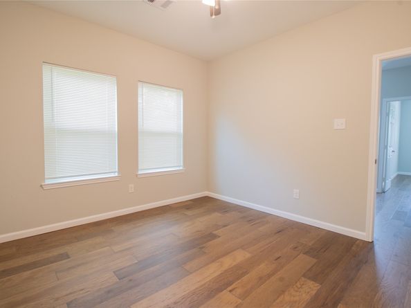 324 Gans Street A, Houston TX 77029