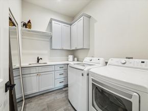 824 Wakefield Drive A, Houston TX 77018