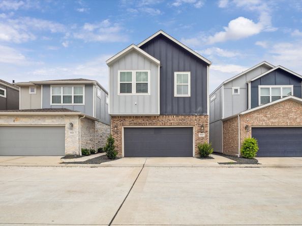 9820 Rugged Oaks Drive, Houston TX 77080