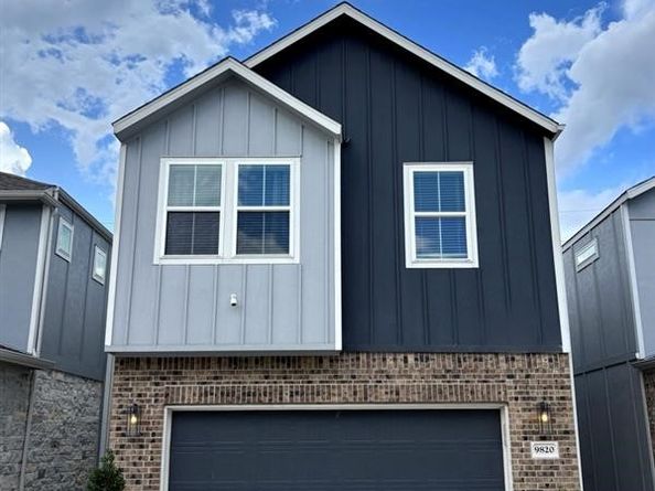 9820 Rugged Oaks Drive, Houston TX 77080