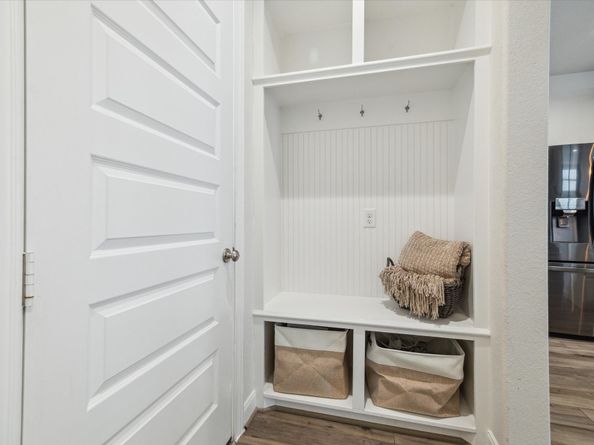 9820 Rugged Oaks Drive, Houston TX 77080