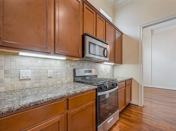 5938 Kansas Street, Houston TX 77007