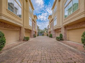 5938 Kansas Street, Houston TX 77007