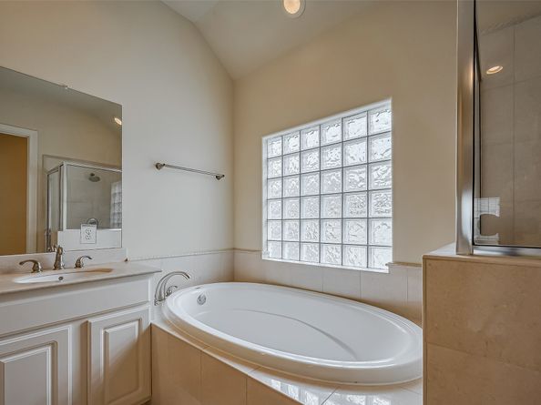 5938 Kansas Street, Houston TX 77007