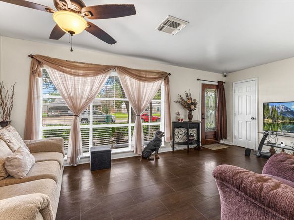 10434 Hinds Street, Houston TX 77034