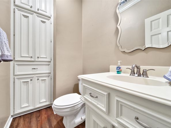 2206 Hickory Park Drive, Kingwood TX 77345