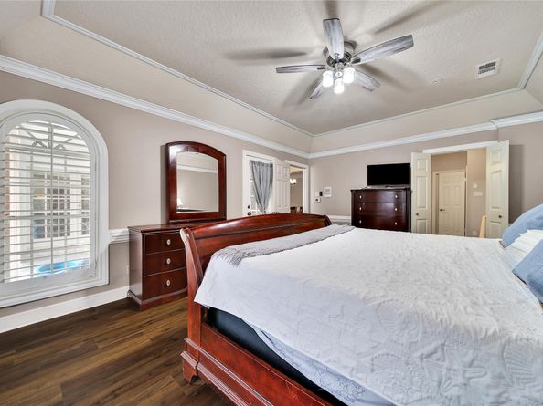 2206 Hickory Park Drive, Kingwood TX 77345