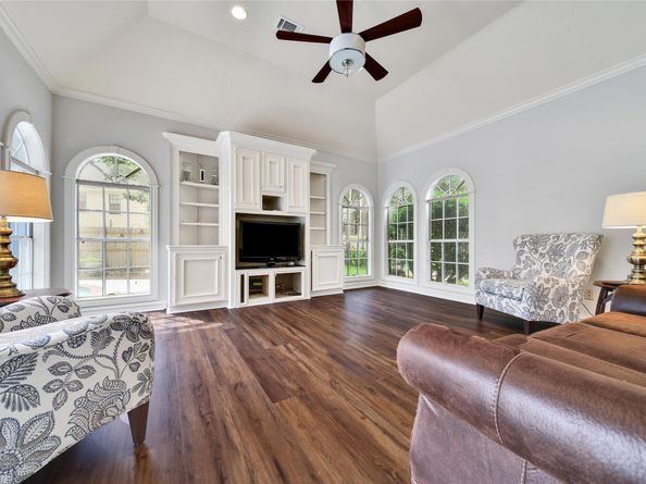 2206 Hickory Park Drive, Kingwood TX 77345