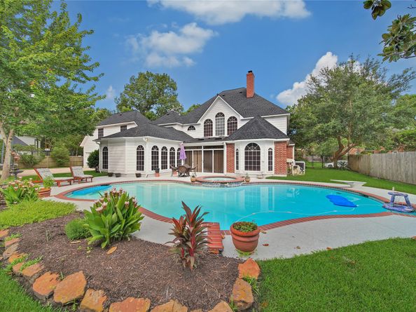 2206 Hickory Park Drive, Kingwood TX 77345