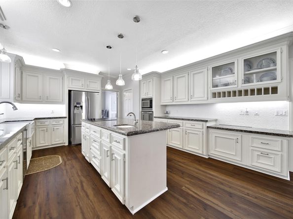 2206 Hickory Park Drive, Kingwood TX 77345
