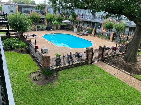 3131 Southwest Freeway 49, Houston TX 77098