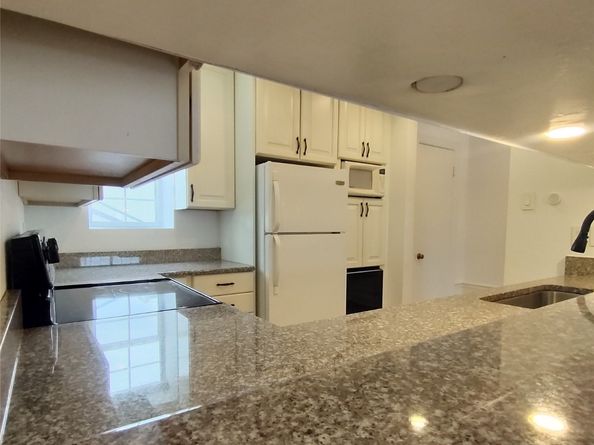 3131 Southwest Freeway 49, Houston TX 77098