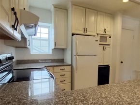 3131 Southwest Freeway 49, Houston TX 77098