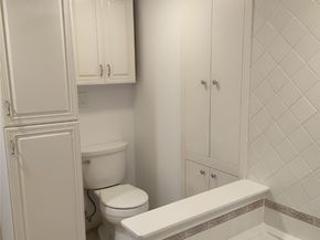 3131 Southwest Freeway 49, Houston TX 77098