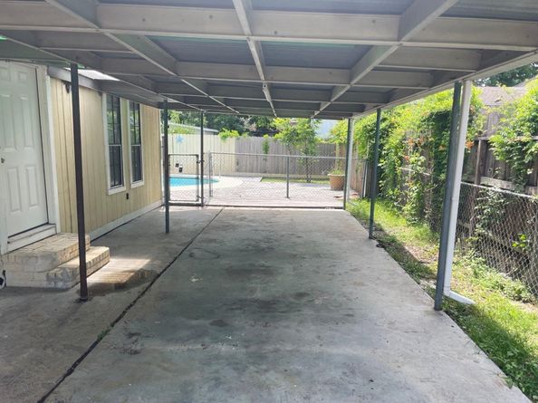 5311 Gano Street, Houston TX 77009