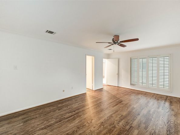310 E Fair Harbor Lane, Houston TX 77079
