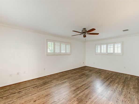 310 E Fair Harbor Lane, Houston TX 77079