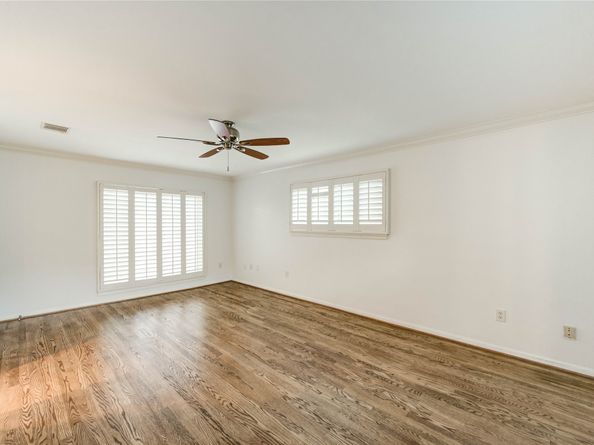 310 E Fair Harbor Lane, Houston TX 77079