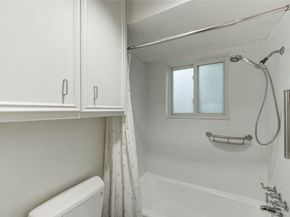 310 E Fair Harbor Lane, Houston TX 77079