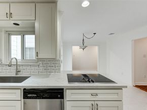 310 E Fair Harbor Lane, Houston TX 77079