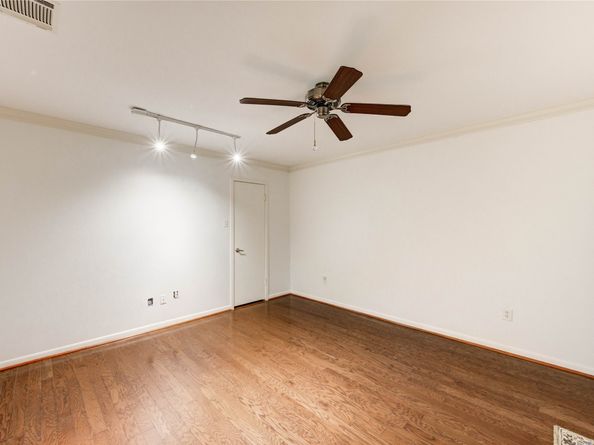 310 E Fair Harbor Lane, Houston TX 77079