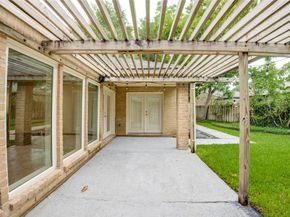 310 E Fair Harbor Lane, Houston TX 77079