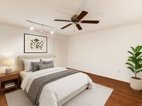 310 E Fair Harbor Lane, Houston TX 77079
