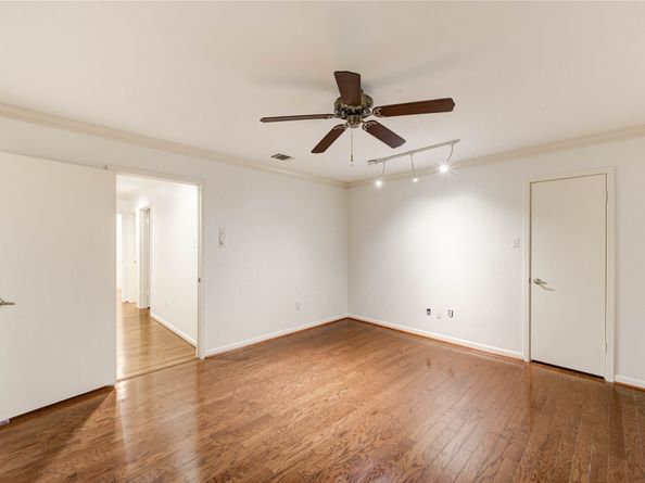 310 E Fair Harbor Lane, Houston TX 77079