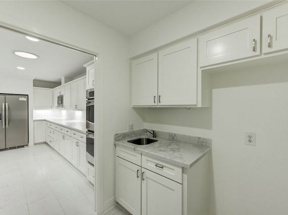 310 E Fair Harbor Lane, Houston TX 77079