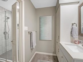 11512 Tin Cup DR 201, Austin TX 78750
