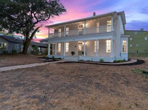 810 E 13th ST, Austin TX 78702
