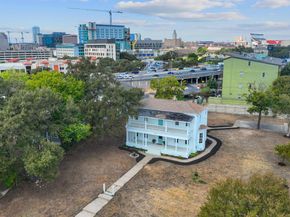 810 E 13th ST, Austin TX 78702
