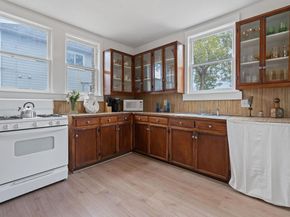 810 E 13th ST, Austin TX 78702