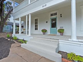 810 E 13th ST, Austin TX 78702