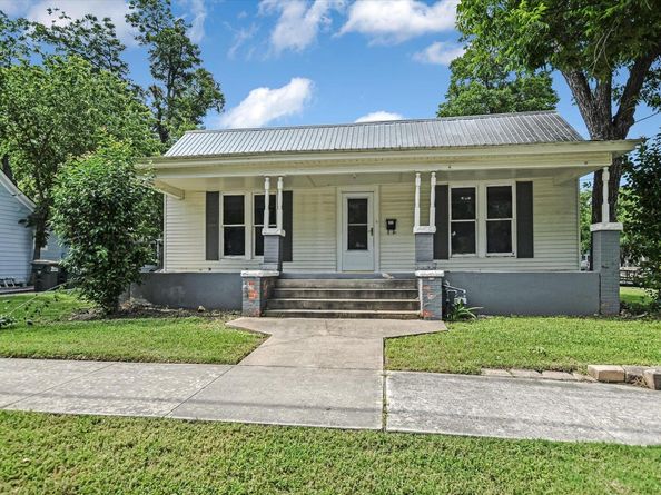 312 W 10th ST, Georgetown TX 78626