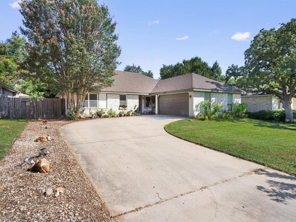 308 Susana DR, Georgetown TX 78628