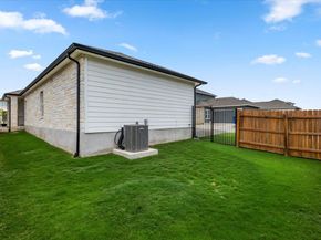 8915 Looksee LN, Austin TX 78744