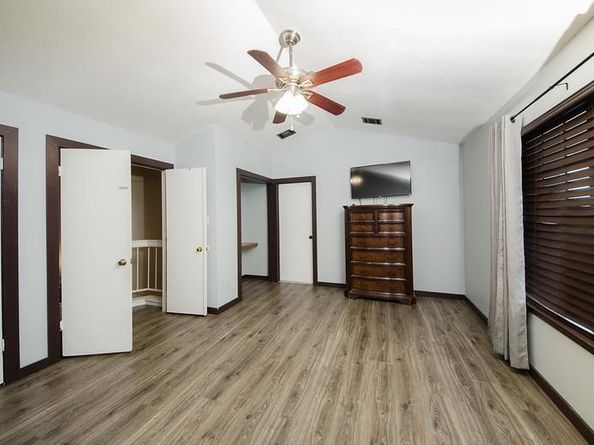 2112 Waterway BND, Austin TX 78728